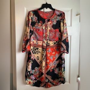 Valerie Stevens Tunic